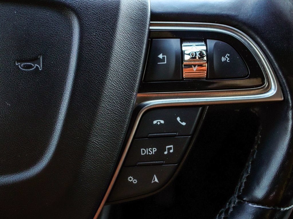 Used 2020 Lincoln Nautilus Reserve AWD/4WD image 30