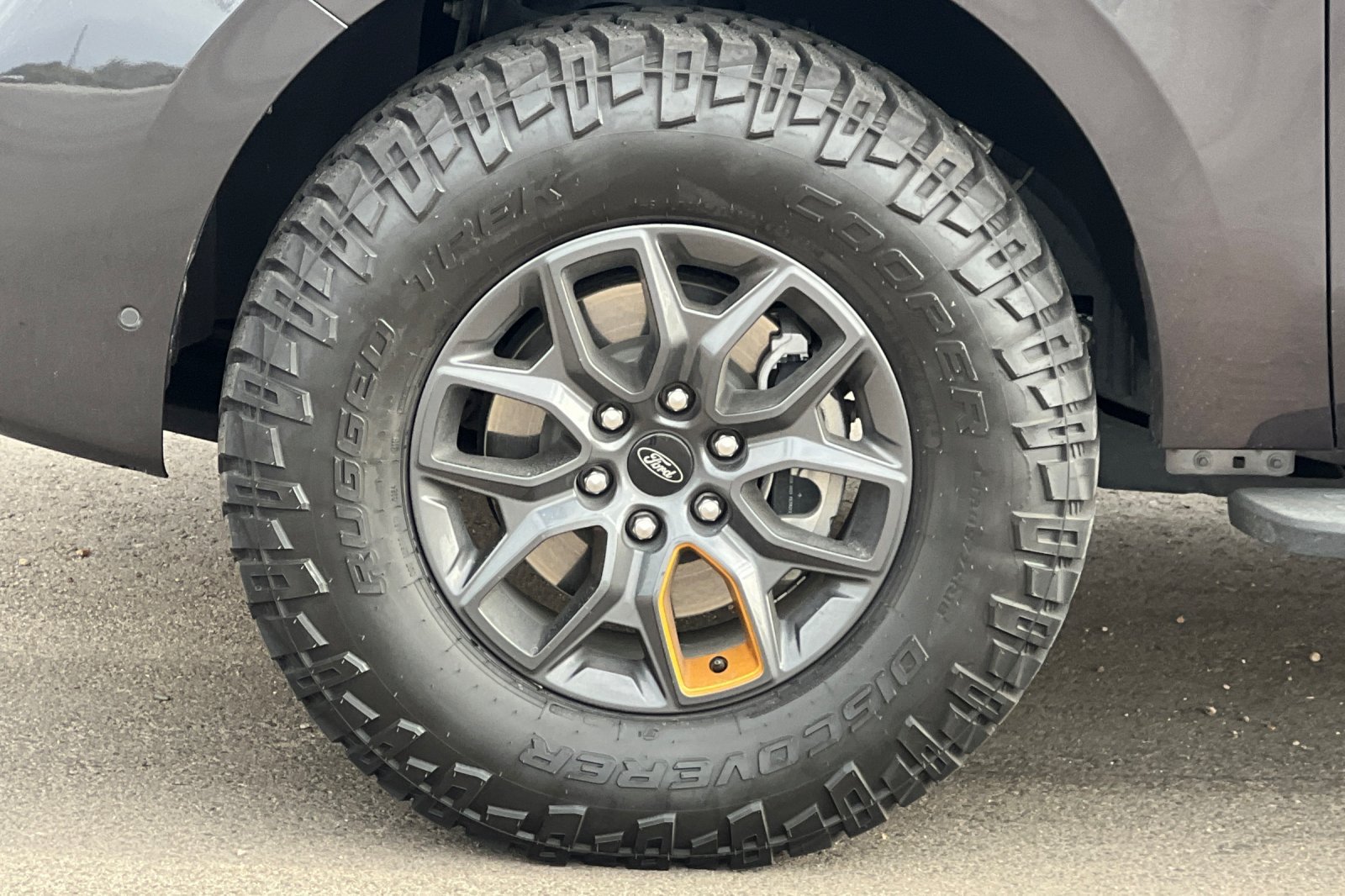 Used 2025 Ford Expedition Tremor AWD/4WD image 29