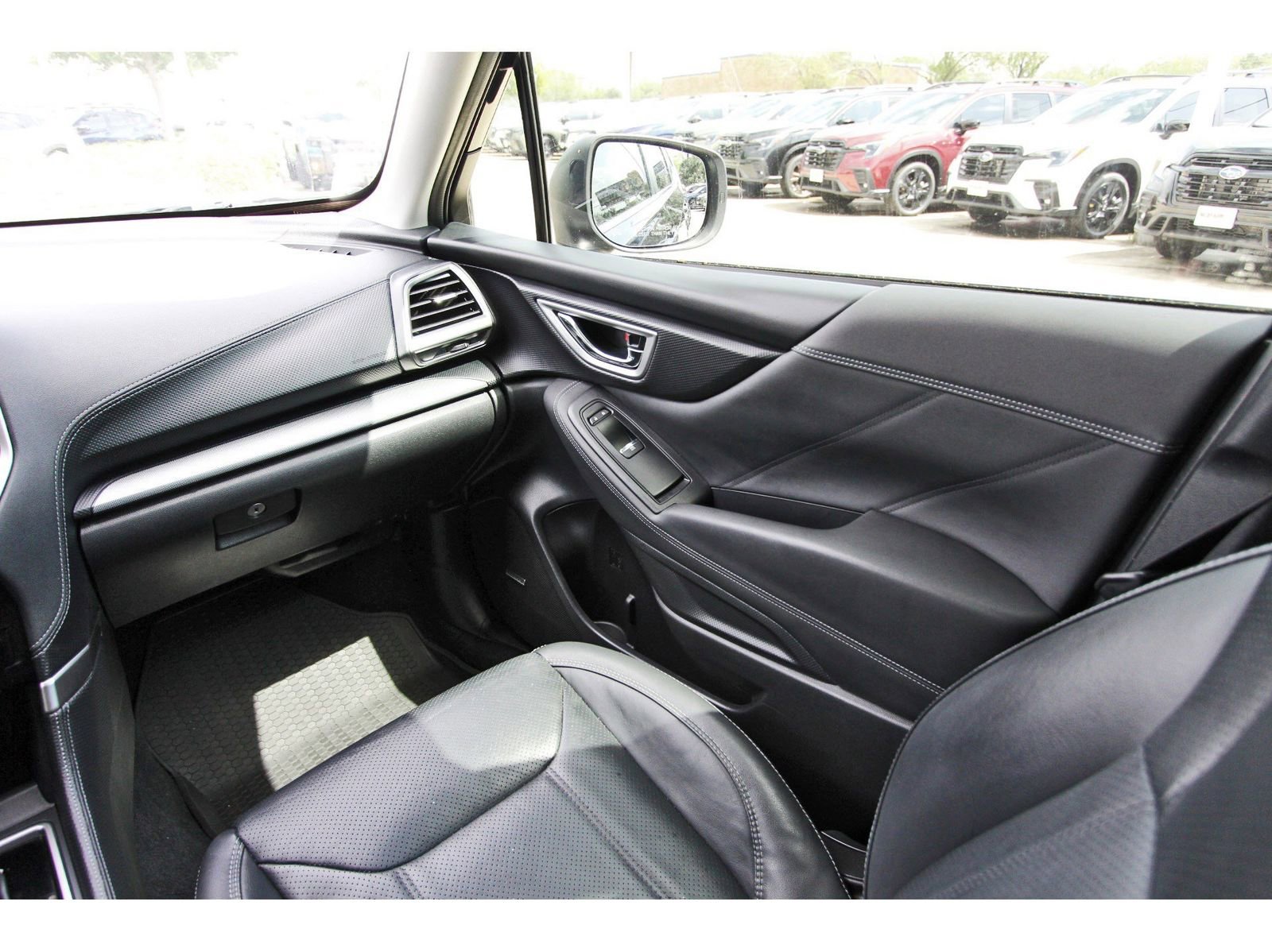 Used 2021 Subaru Forester Limited image 10