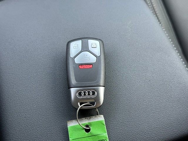 Used 2025 Audi Q5 2.0T Premium Plus w/ Premium Plus Package image 37