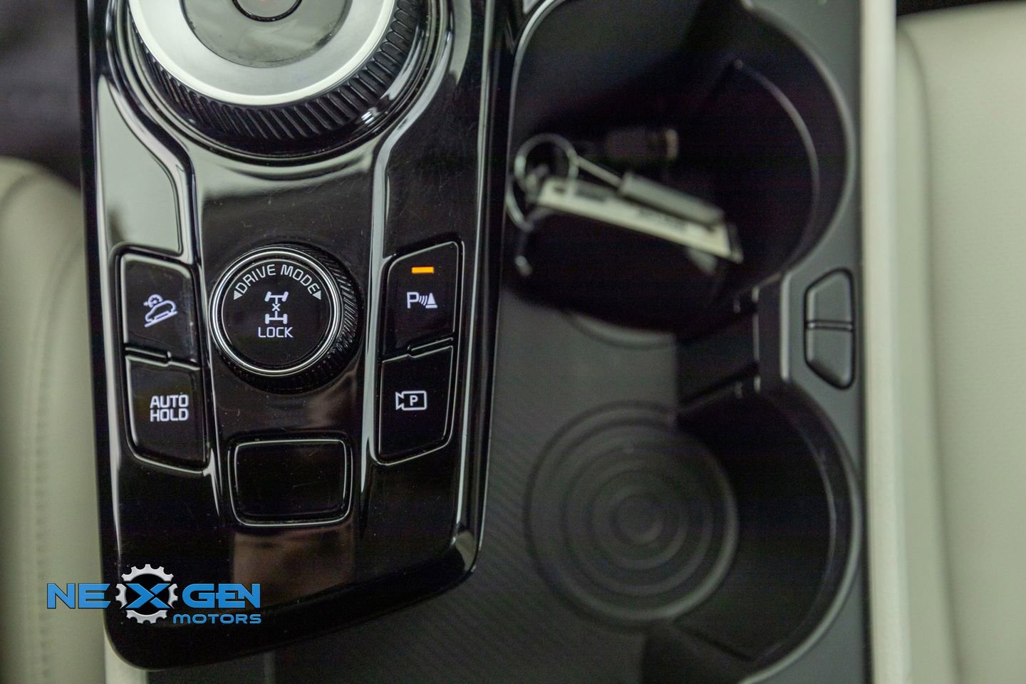 Used 2023 Kia Sportage EX image 22