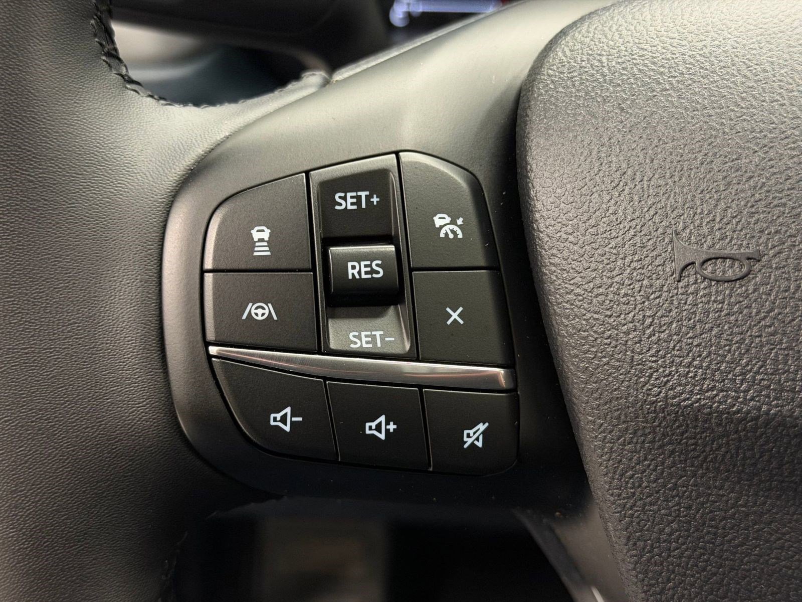 Used 2024 Ford Maverick Lariat w/ Black Appearance Package image 14