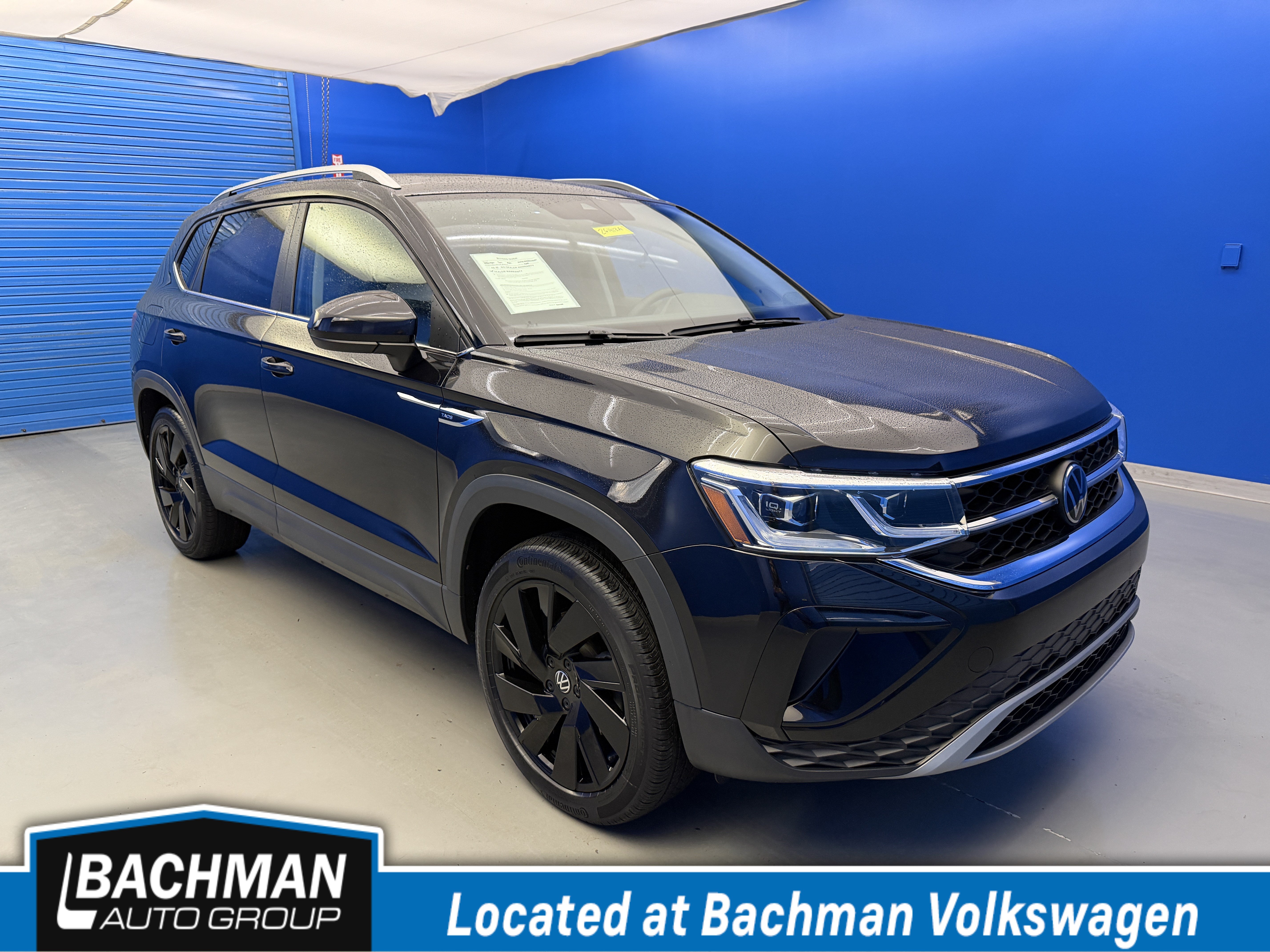 Used 2024 Volkswagen Taos SEL AWD/4WD image 1