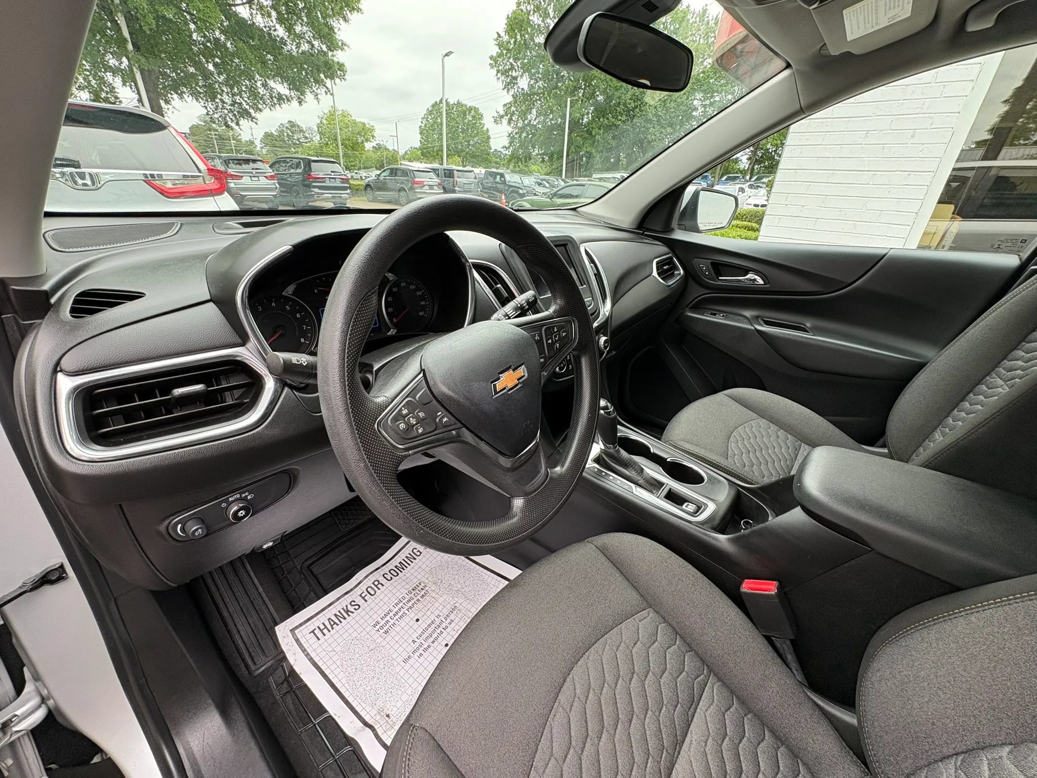 Used 2021 Chevrolet Equinox LT AWD/4WD image 26
