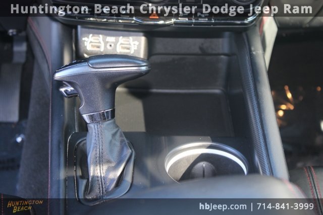 Used 2024 Dodge Durango GT image 16