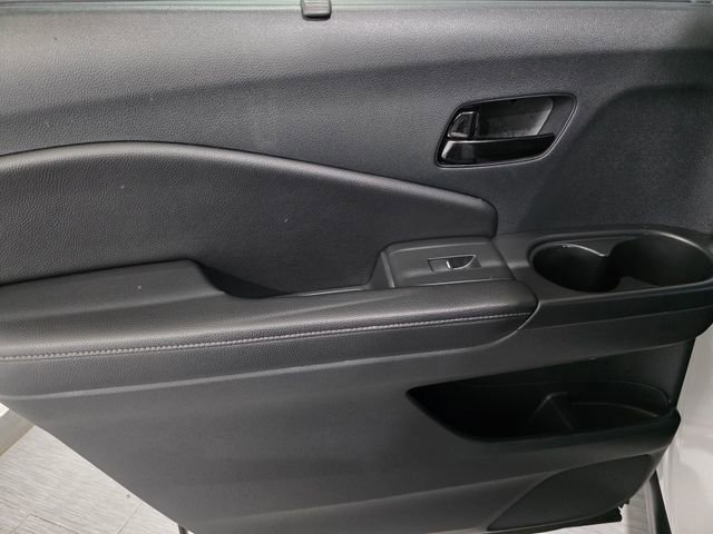Used 2023 Honda Passport Elite image 11