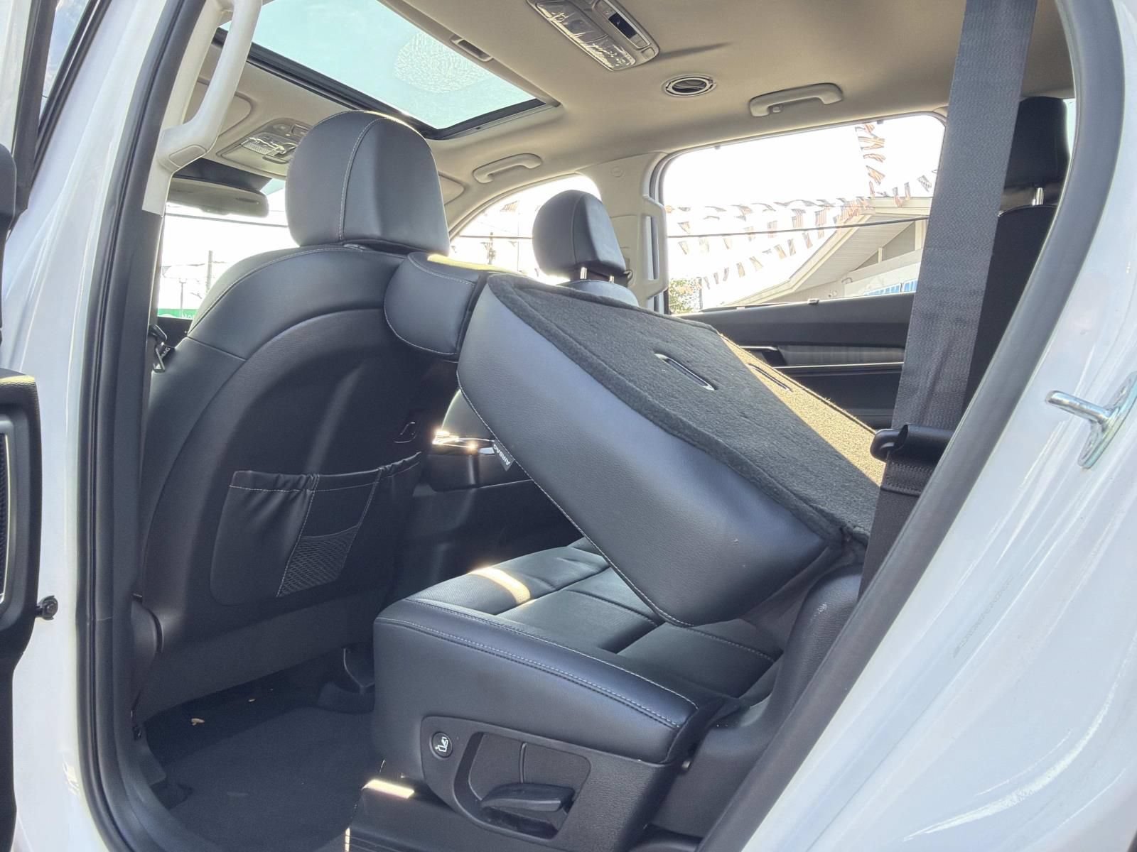 Used 2024 Kia Telluride EX AWD/4WD image 15