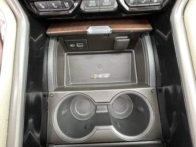 Used 2021 GMC Yukon Denali w/ Denali Premium Package image 23