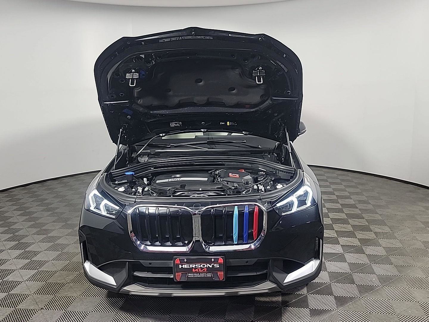 Used 2023 BMW X1 xDrive28i image 14