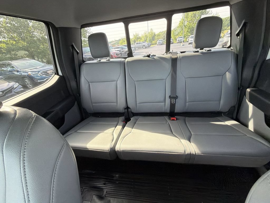 Used 2025 Ford F550 4x4 Crew Cab Super Duty image 26