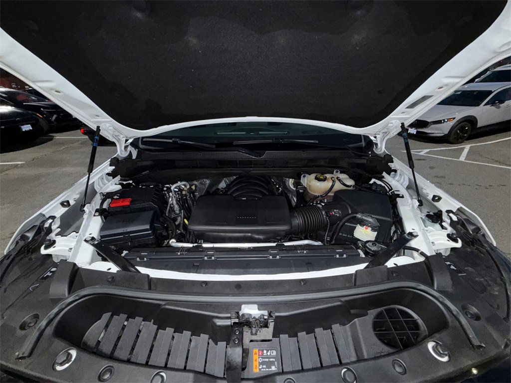 Used 2021 Chevrolet Tahoe RST w/ Luxury Package image 28