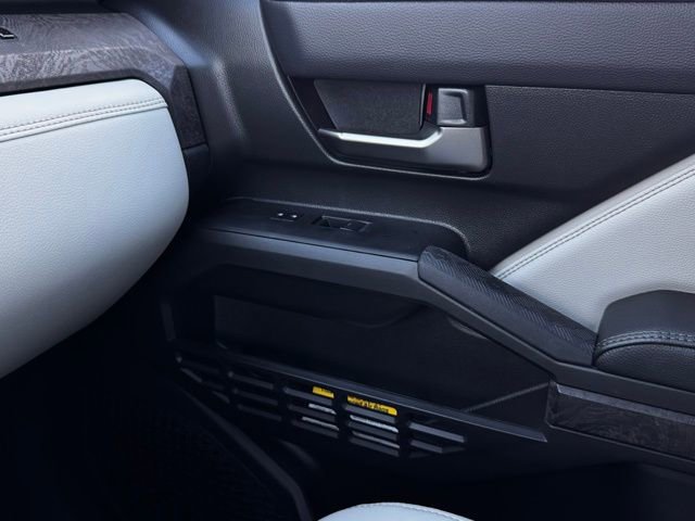 Used 2026 Toyota Tacoma Limited image 51