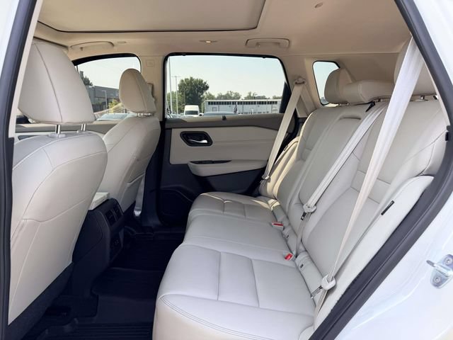 Certified 2023 Nissan Rogue SL w/ SL Premium Package AWD/4WD image 13