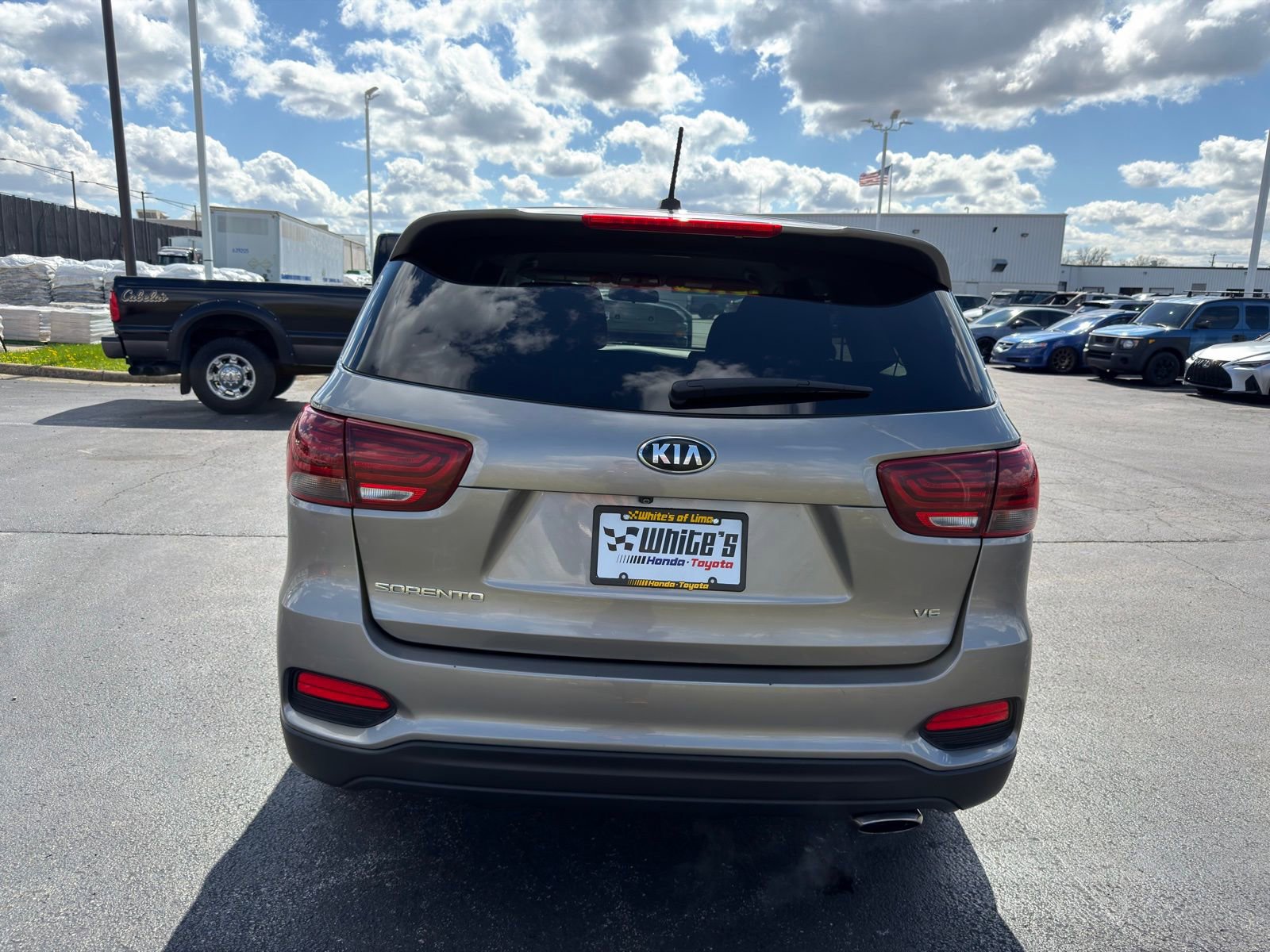 Used 2019 Kia Sorento LX image 5