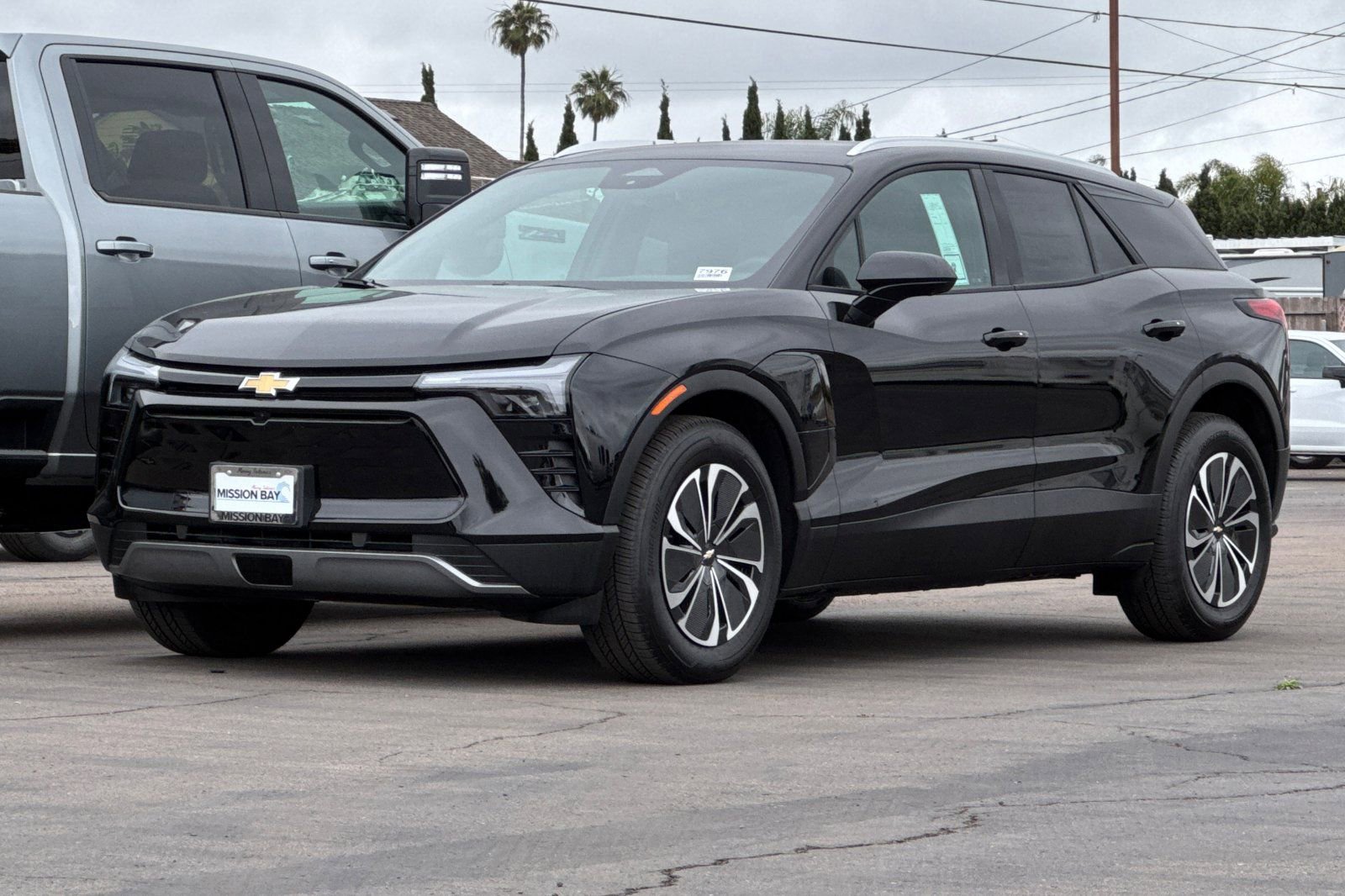 New 2025 Chevrolet Blazer EV LT image 8