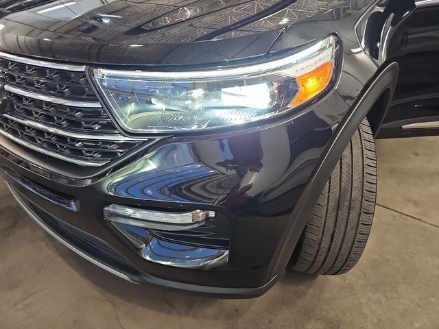 Used 2023 Ford Explorer XLT w/ Equipment Group 202A image 31