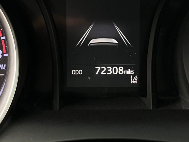 Used 2021 Toyota Camry LE image 21