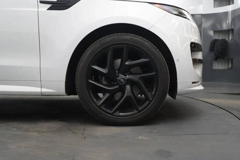 Used 2023 Land Rover Range Rover Sport SE Dynamic AWD/4WD image 21