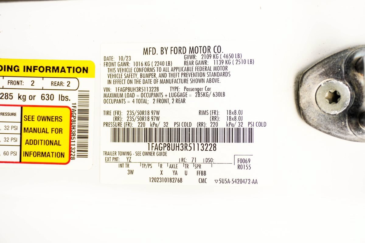 Used 2024 Ford Mustang Premium RWD image 37