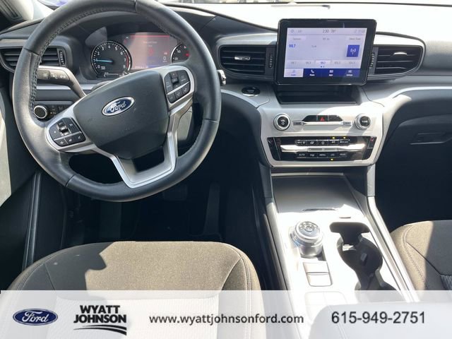 Certified 2024 Ford Explorer XLT RWD image 14