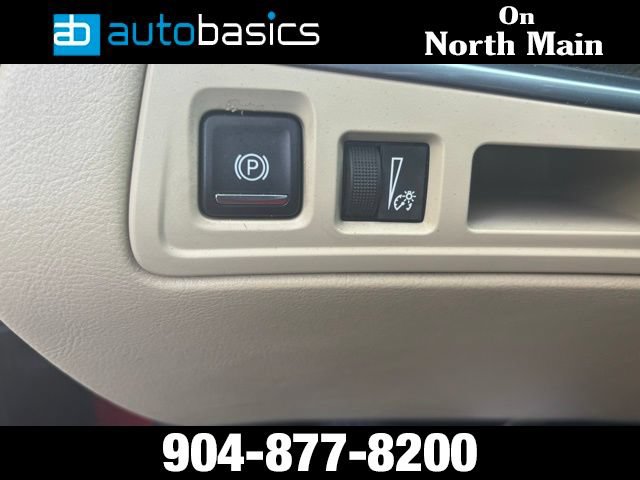 Used 2017 Cadillac XT5 FWD image 15