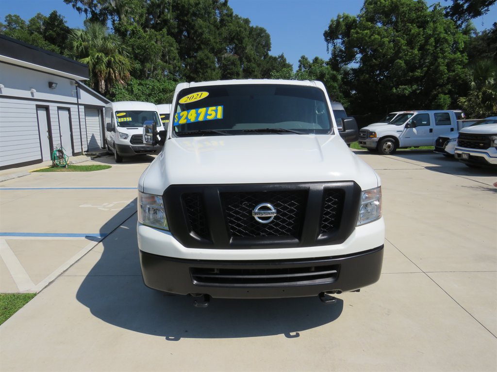 Used 2021 Nissan NV 2500 SV RWD image 2