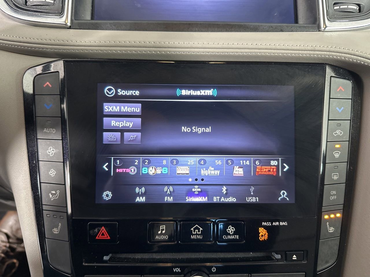 Used 2023 INFINITI QX50 Luxe image 18