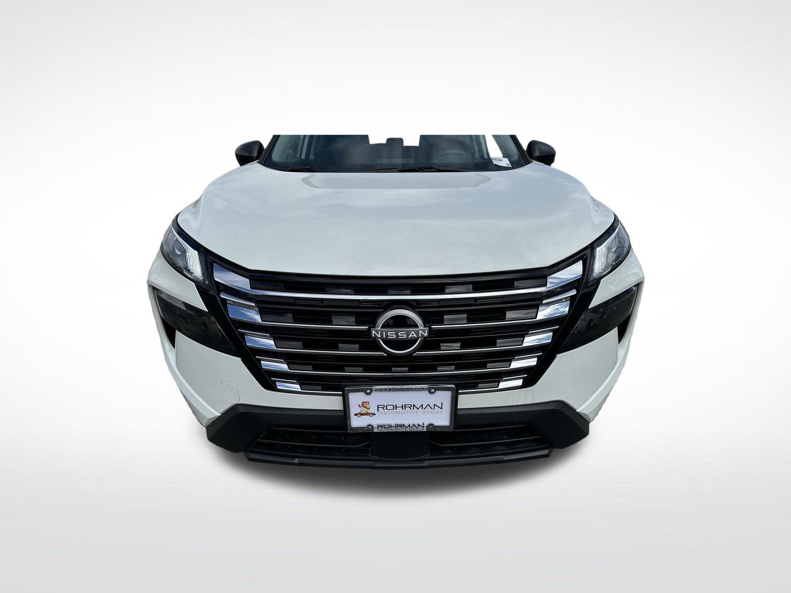 Used 2025 Nissan Rogue S AWD/4WD image 26