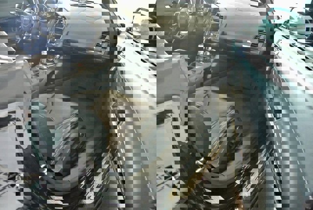 Used 2011 Audi R8 V10 image 31