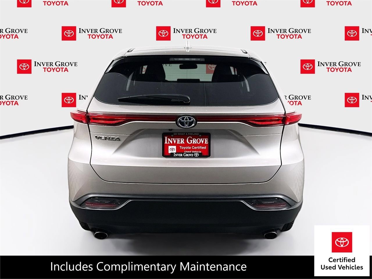 Certified 2024 Toyota Venza LE image 7