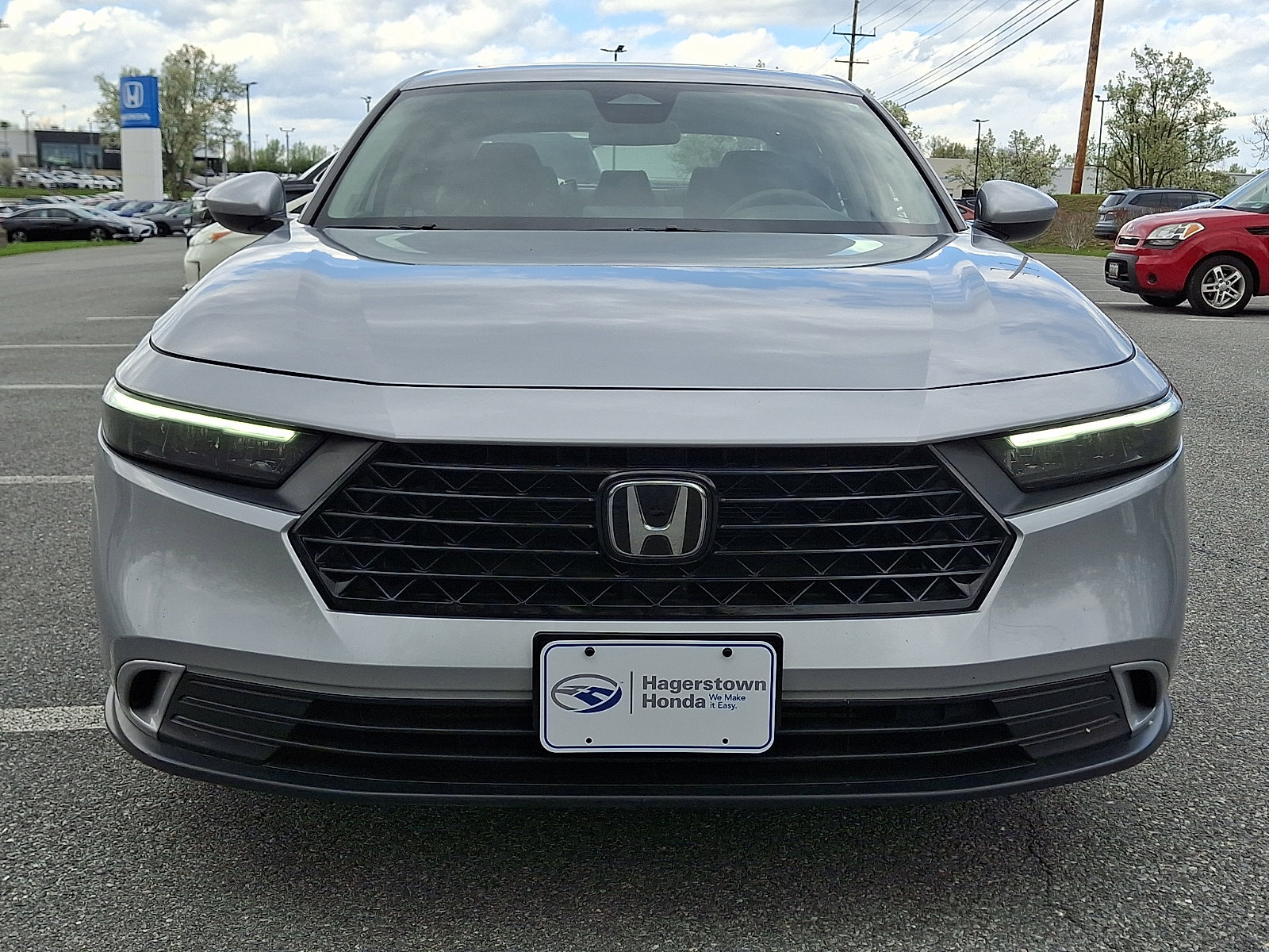 Used 2023 Honda Accord EX image 2