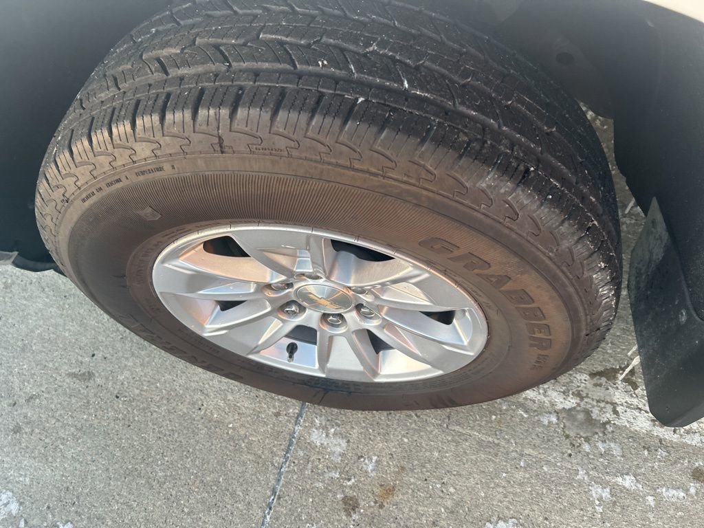 Used 2019 Chevrolet Silverado 1500 LT w/ All-Star Edition image 16