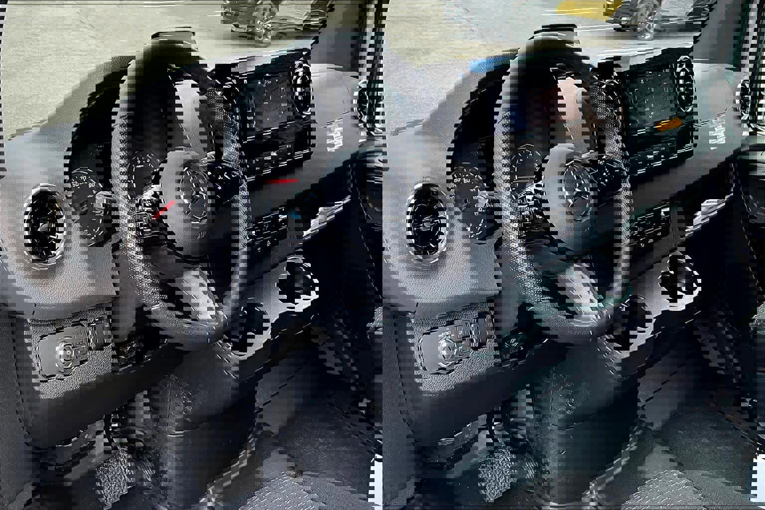 Certified 2025 Mercedes-Benz Sprinter 2500 image 18