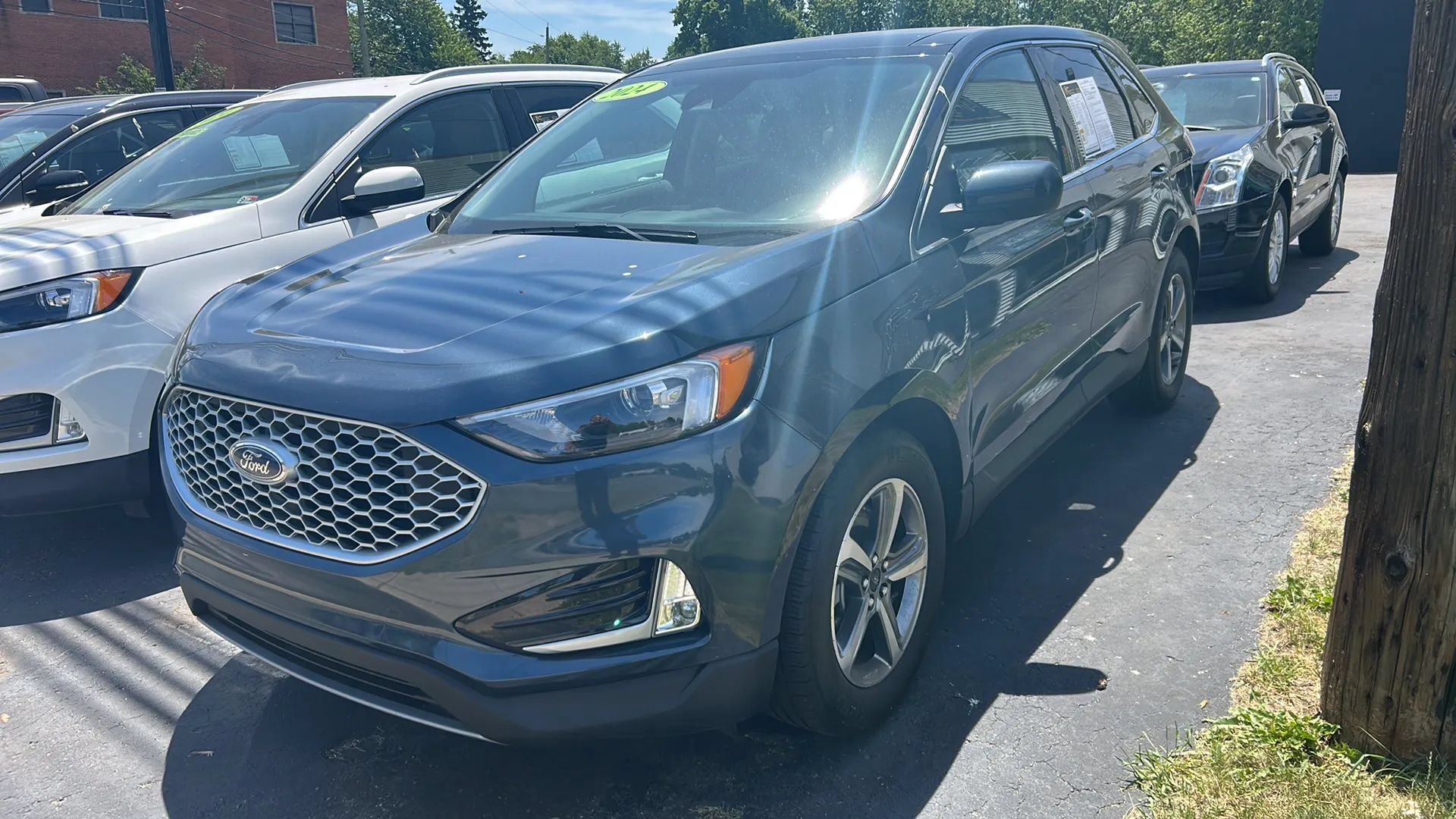 Used 2024 Ford Edge SEL w/ Convenience Package AWD/4WD image 1