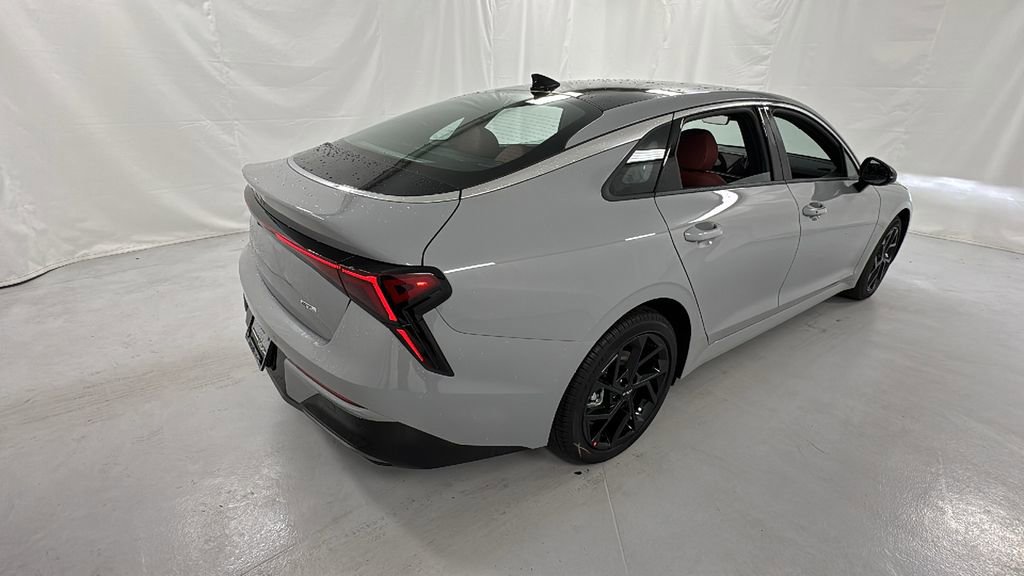 New 2026 Kia K5 GT-Line image 3