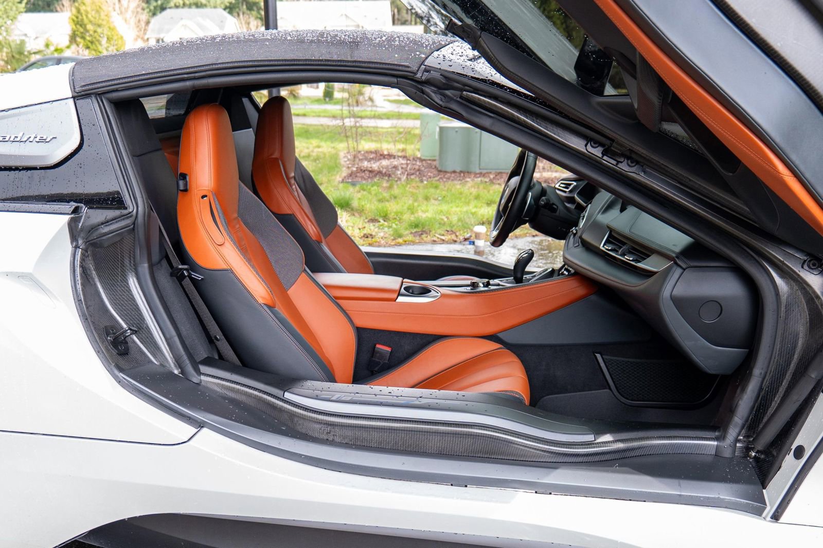 Used 2019 BMW i8 Roadster AWD/4WD image 37