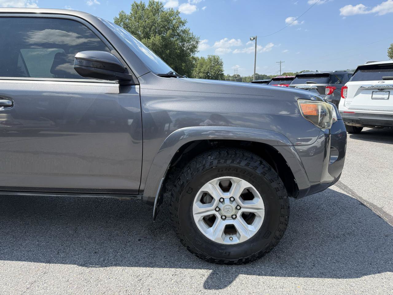 Used 2014 Toyota 4Runner SR5 RWD image 41
