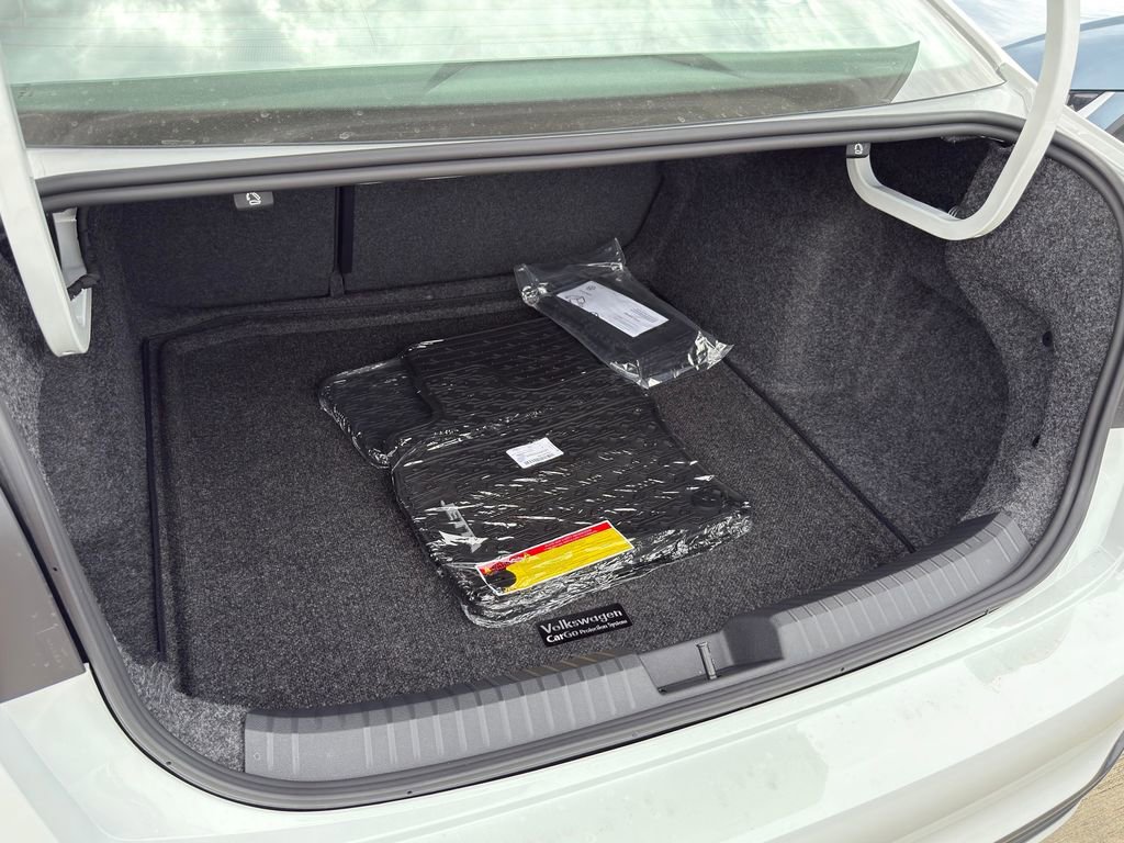 New 2026 Volkswagen Jetta Sport image 28