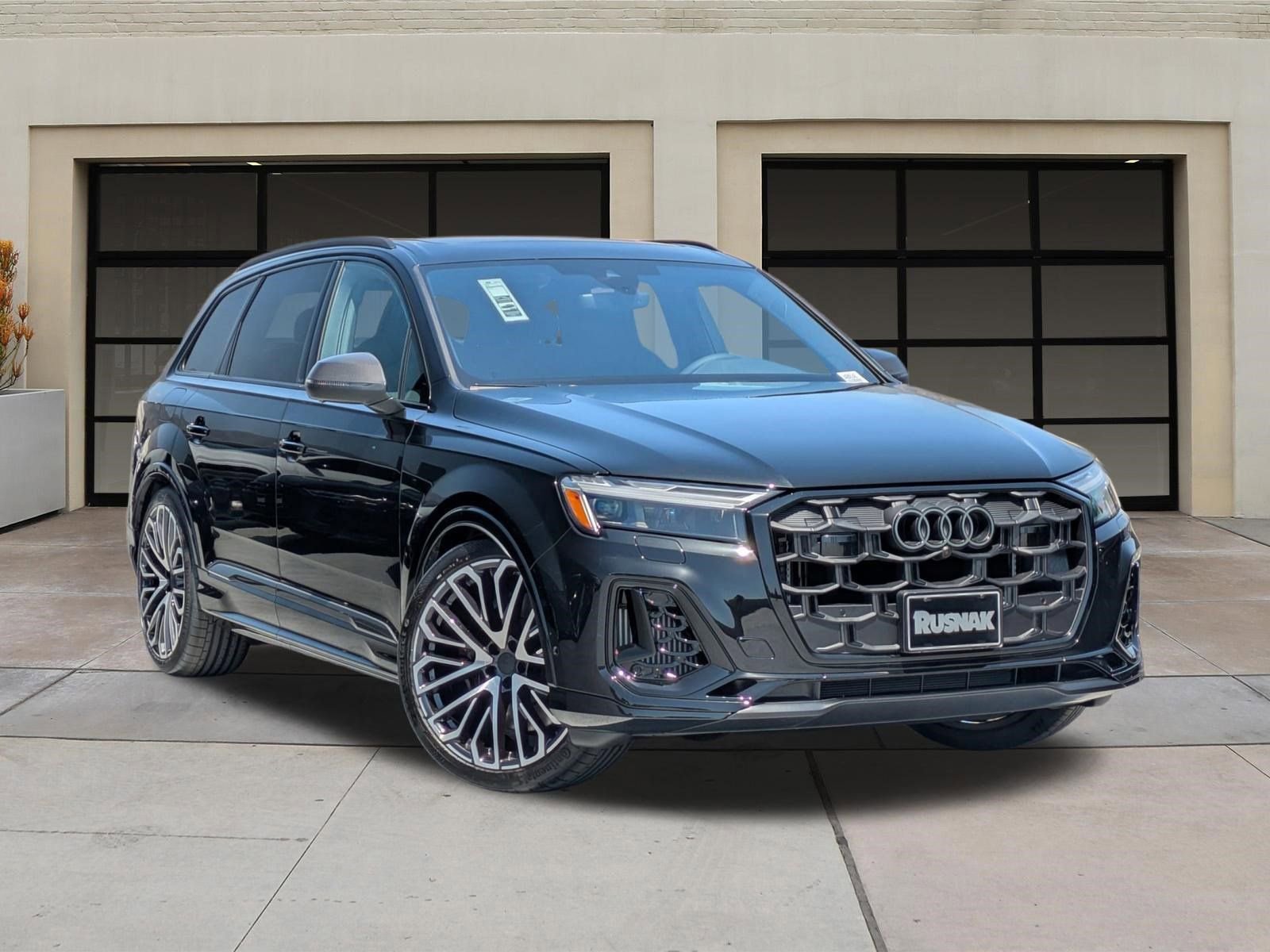 New 2026 Audi SQ7 Premium Plus AWD/4WD image 19