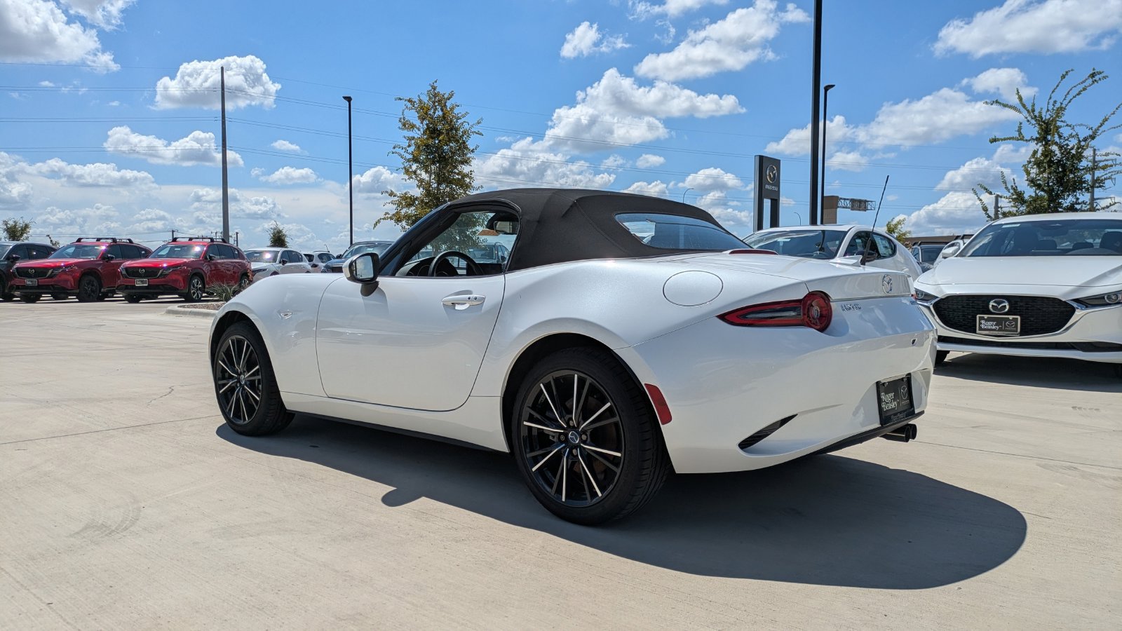 New 2026 MAZDA MX-5 Miata Grand Touring RWD image 6