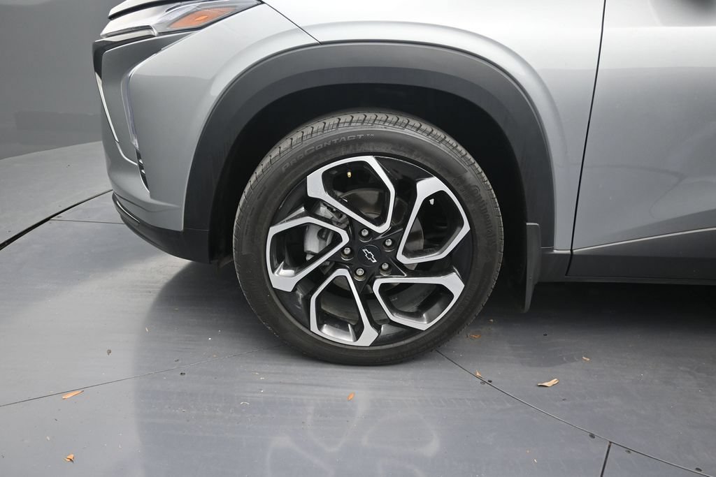 Used 2024 Chevrolet Trax RS w/ Driver Confidence Package FWD image 9