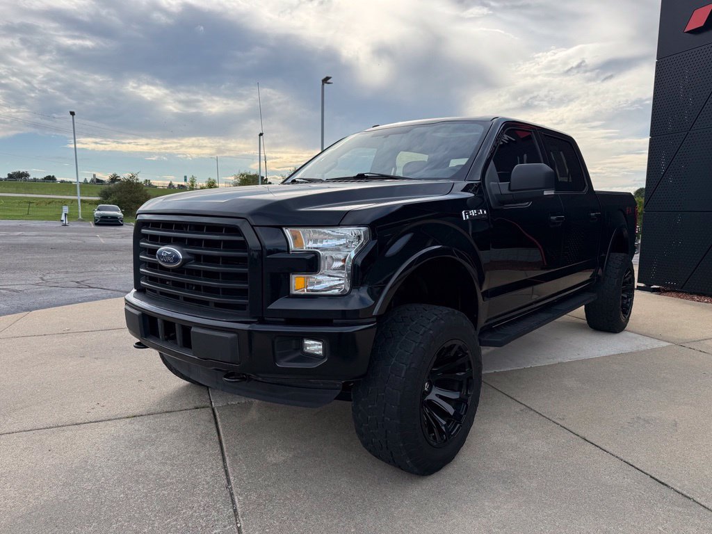 Used 2017 Ford F150 XLT w/ Equipment Group 302A Luxury AWD/4WD image 1
