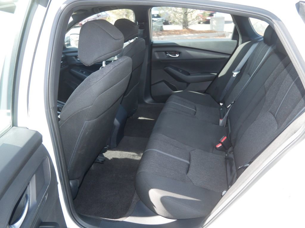 Used 2024 Honda Accord Sport image 11