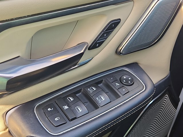 Used 2020 RAM 1500 Limited image 14