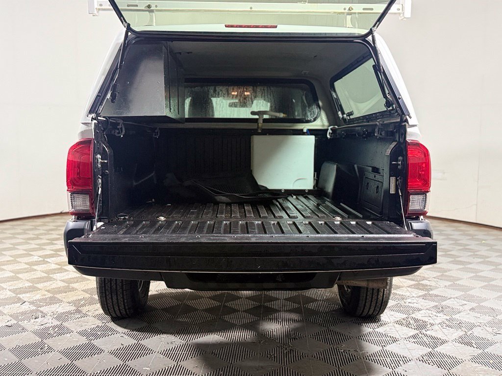 Used 2023 Toyota Tacoma SR RWD image 7