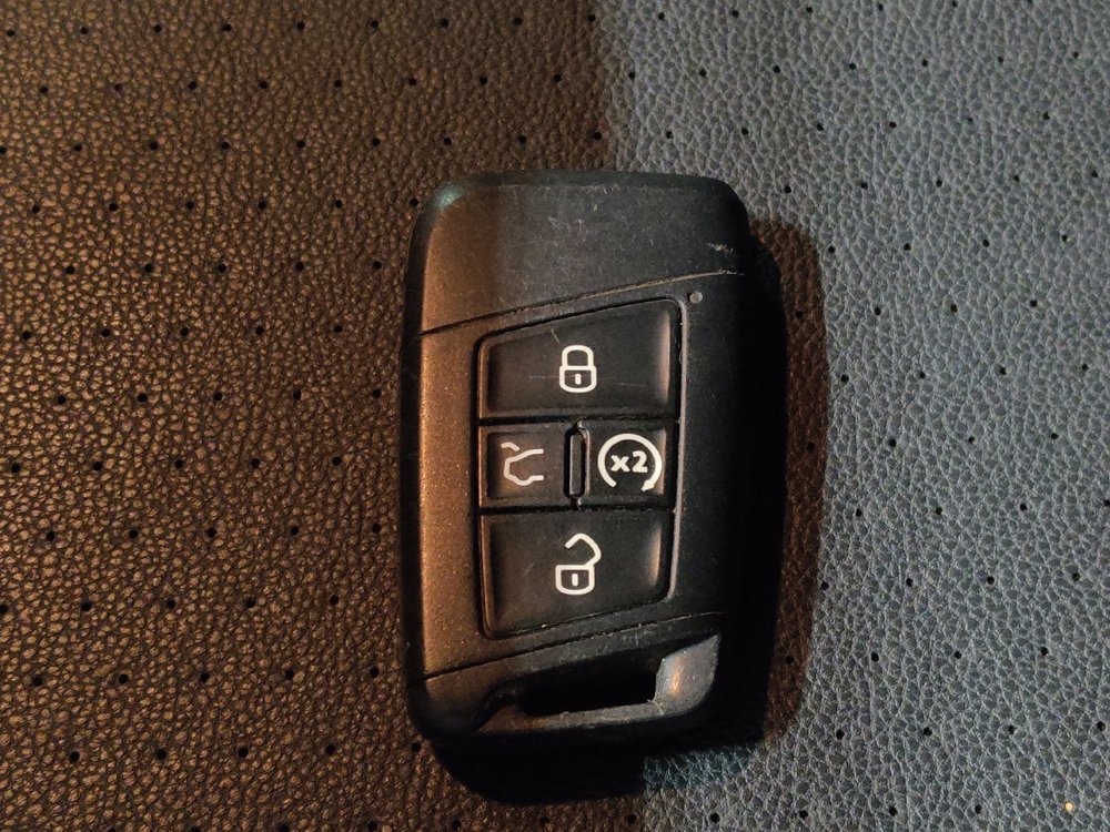 Used 2019 Volkswagen Jetta SE w/ Cold Weather Package image 32