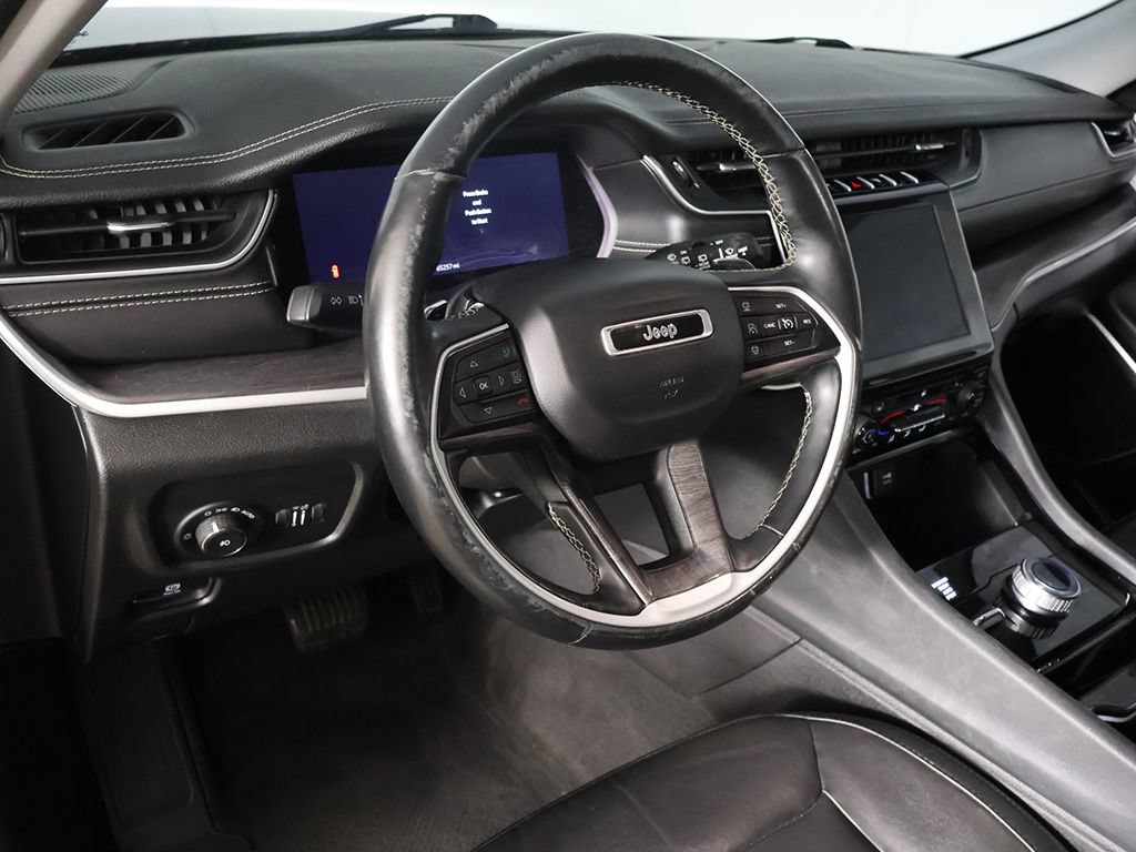 Used 2021 Jeep Grand Cherokee L Limited AWD/4WD image 27