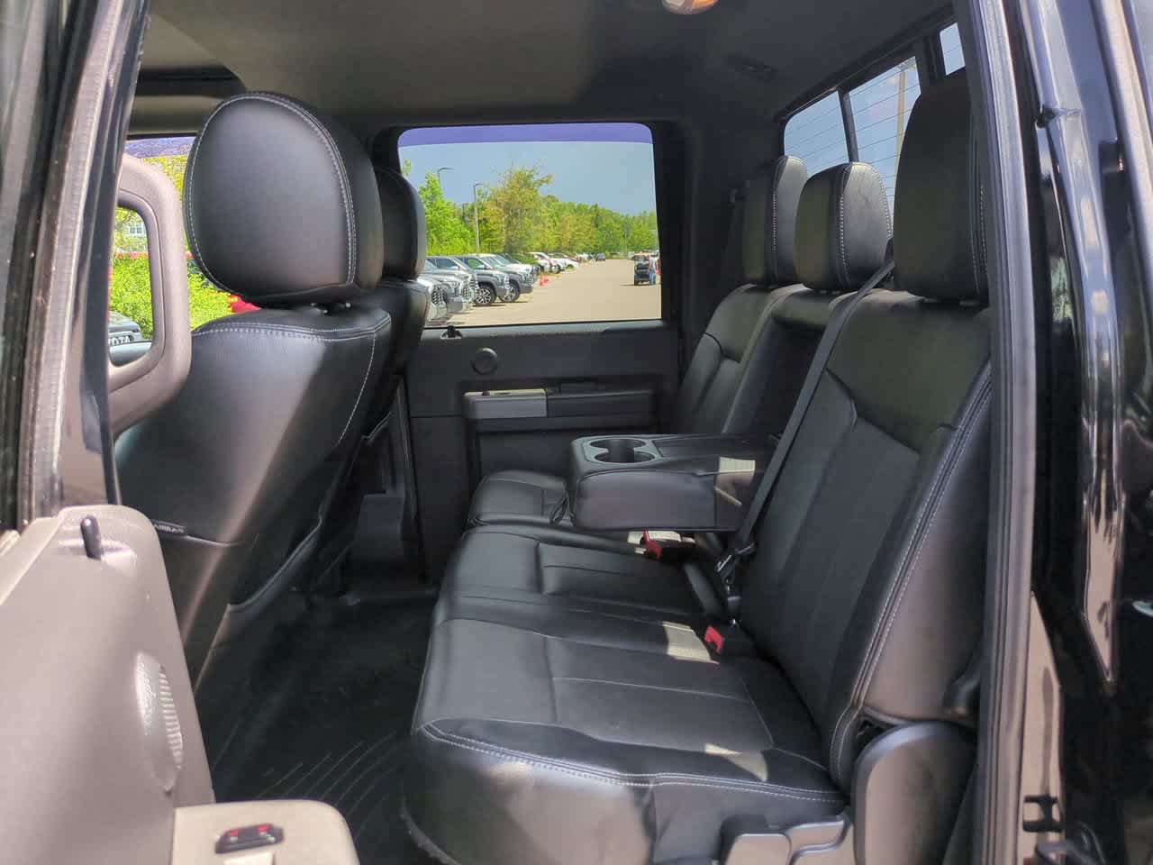 Used 2016 Ford F350 Lariat w/ Lariat Ultimate Package AWD/4WD image 13