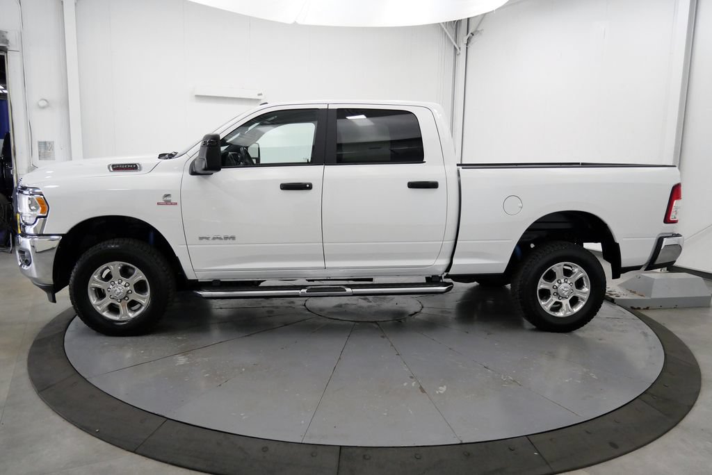 Used 2024 RAM 2500 Big Horn w/ Off Road Package AWD/4WD image 4