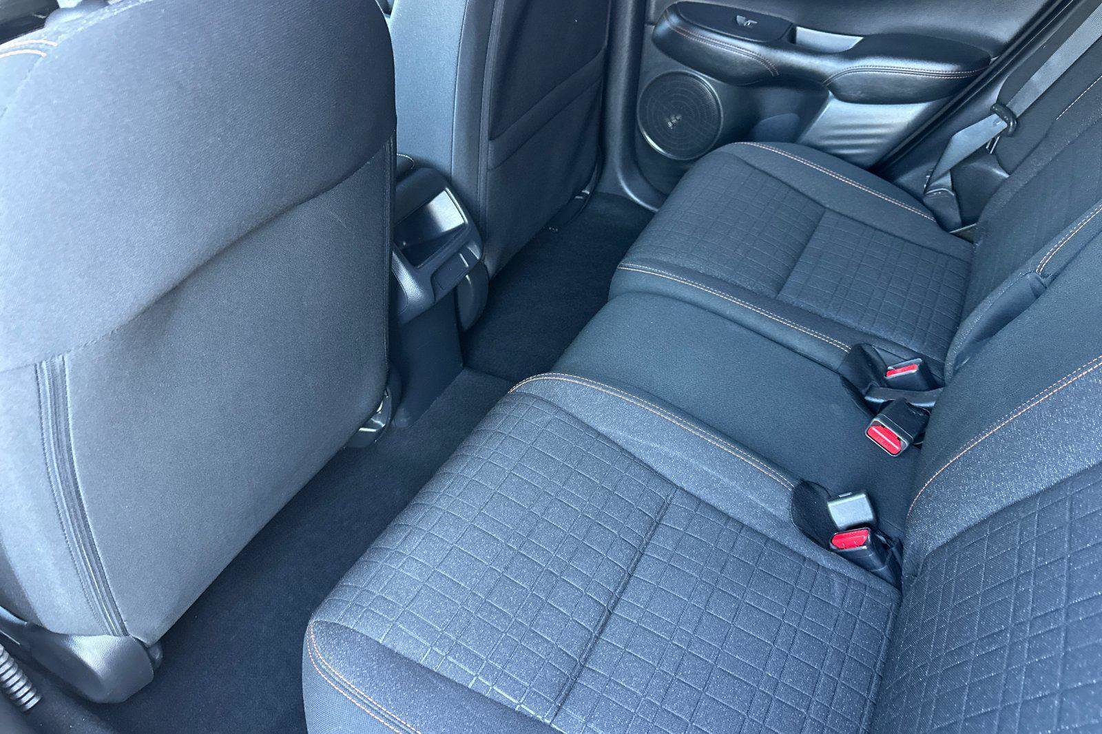 Used 2024 Honda HR-V Sport image 11